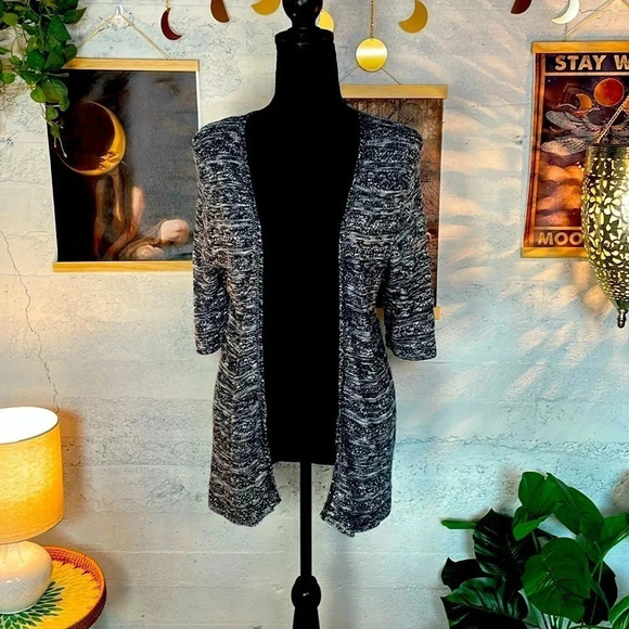 Christopher & Banks Sweaters - Christopher & banks blue and white 1/3 sleeve cardigan size medium